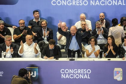Gildo Insfrán presidió el congreso nacional del PJ
