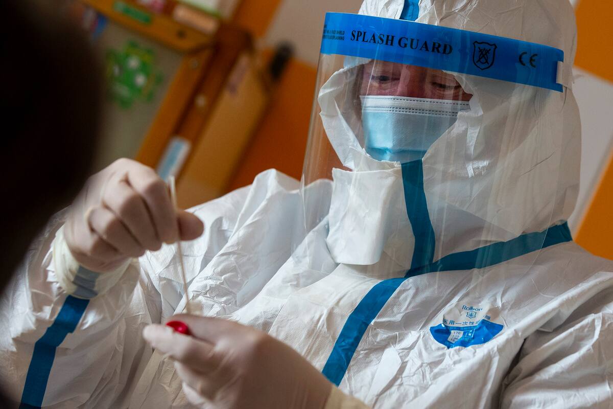 Gilead aprobó acuerdos con cinco fabricantes de medicamentos genéricos para producir remdesivir, la droga que podría servir como tratamiento para el coronavirus, en otros países
