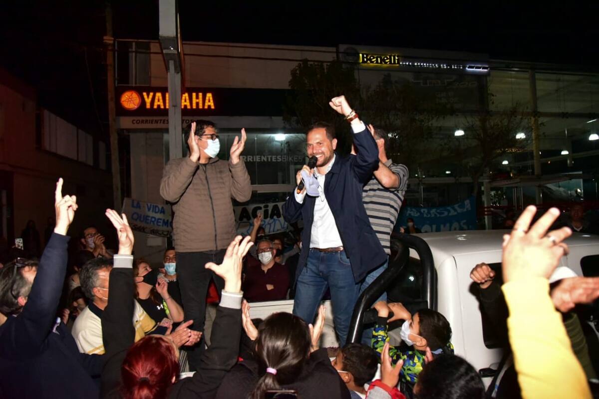 Gill festejó anoche el segundo puesto en su ciudad, Villa María, pero quedó tercero en el recuento departamental