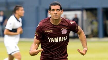 Sand fue el gran protagonista del triunfo de Lanús
