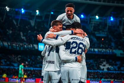 Gimnasia de La Plata tiene varias bajas para el partido con Boca por suspensión y lesión