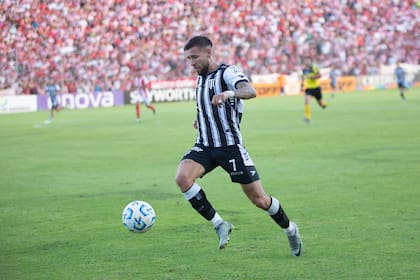 Gimnasia de Mendoza eliminó a San Martín de Tucumán como visitante y jugará por el ascenso a la Liga Profesional 2025