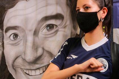 Gimnasia rinde homenaje a Diego.