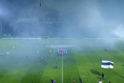 Gimnasia y Boca tuvo que ser suspendido el jueves pasado; iban apenas nueve minutos en el Bosque, que volverá a recibir al xeneize con público en las tribunas