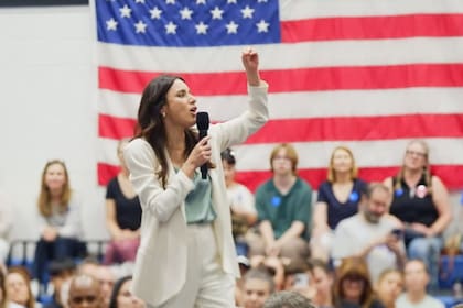Gina Hinojosa perdió a su primera hija poco después de dar a luz y asegura que ella es su impulso para su campaña política