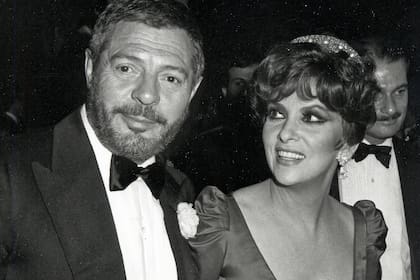 Marcello Mastroianni y Gina Lollobrigida, en una gala de 1982 en Beverly Hills, California