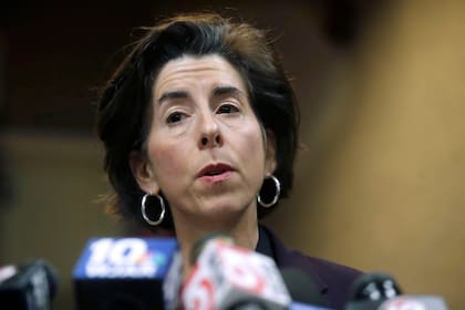 Gina Raimondo, Secretaria de Comercio