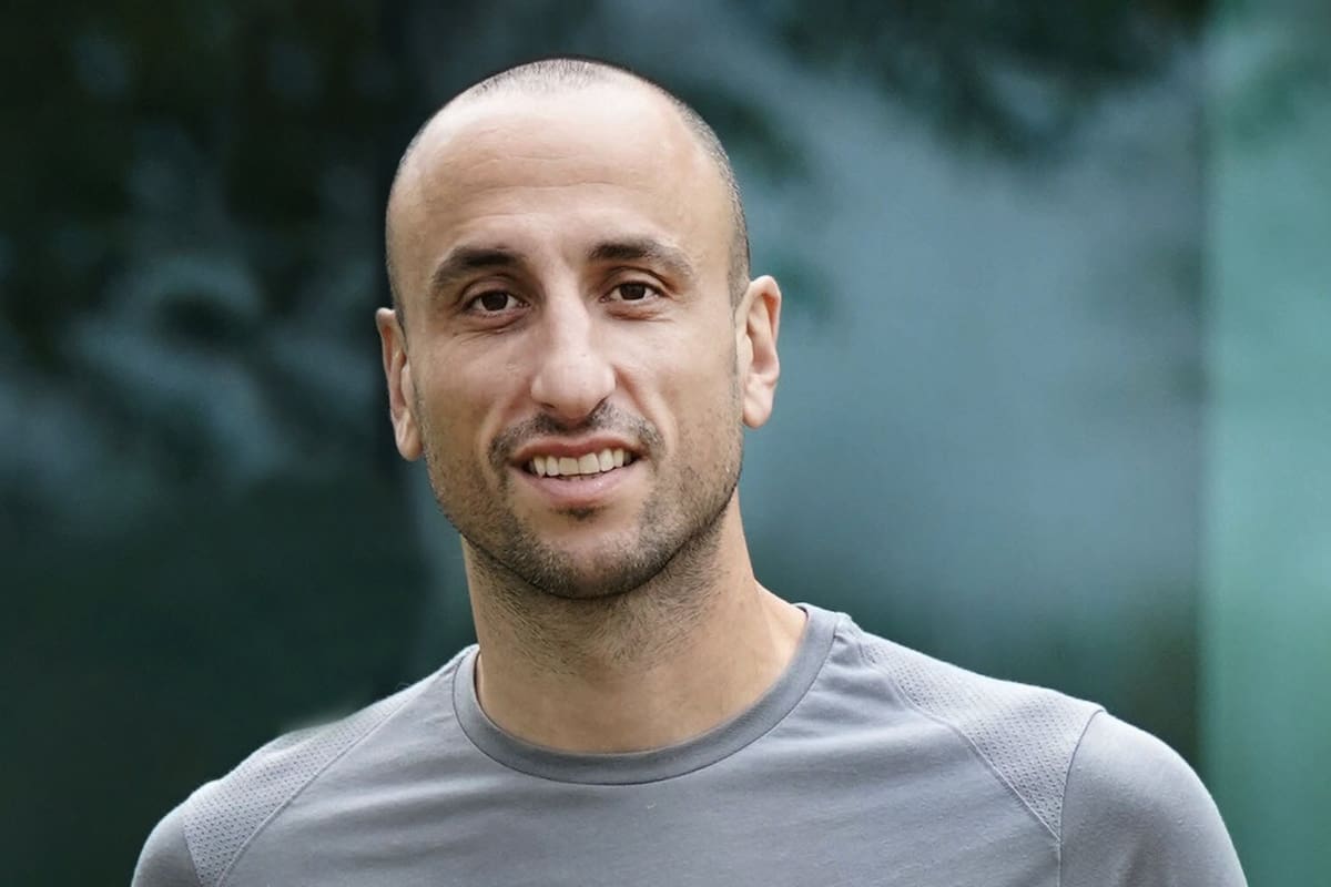 Ginóbili sigue viviendo en San Antonio. Desde allí se involucró con un proyecto solidario para la Argentina