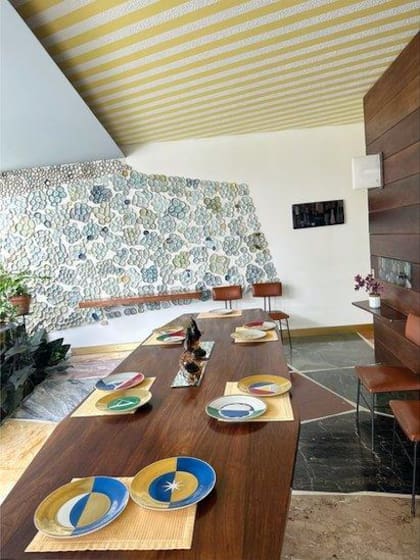 Gio Ponto diseñó la mayoría del mobiliario de la Villa Planchart, incluída la vajilla
