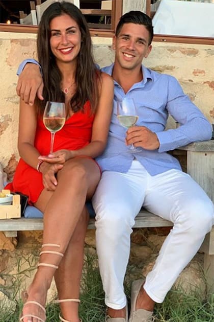 Giulia, la novia de Gio, una bella florentina que sigue la carrera de Biología en la Facultad de Siena