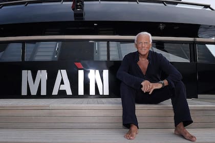 Giorgio Armani y su yate Main.