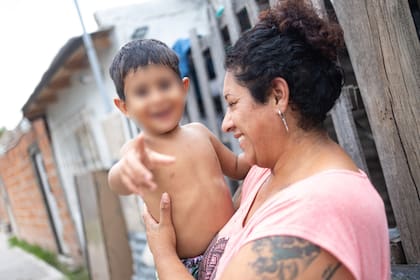 Giovanni tiene 3 años y pronto comenzará en un jardín de infantes del barrio. "Gio es de buen comer", dice Nora