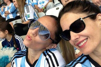 Gisela Dulko e Isabel Macedo, su amistad data de cuando las dos eran botineras