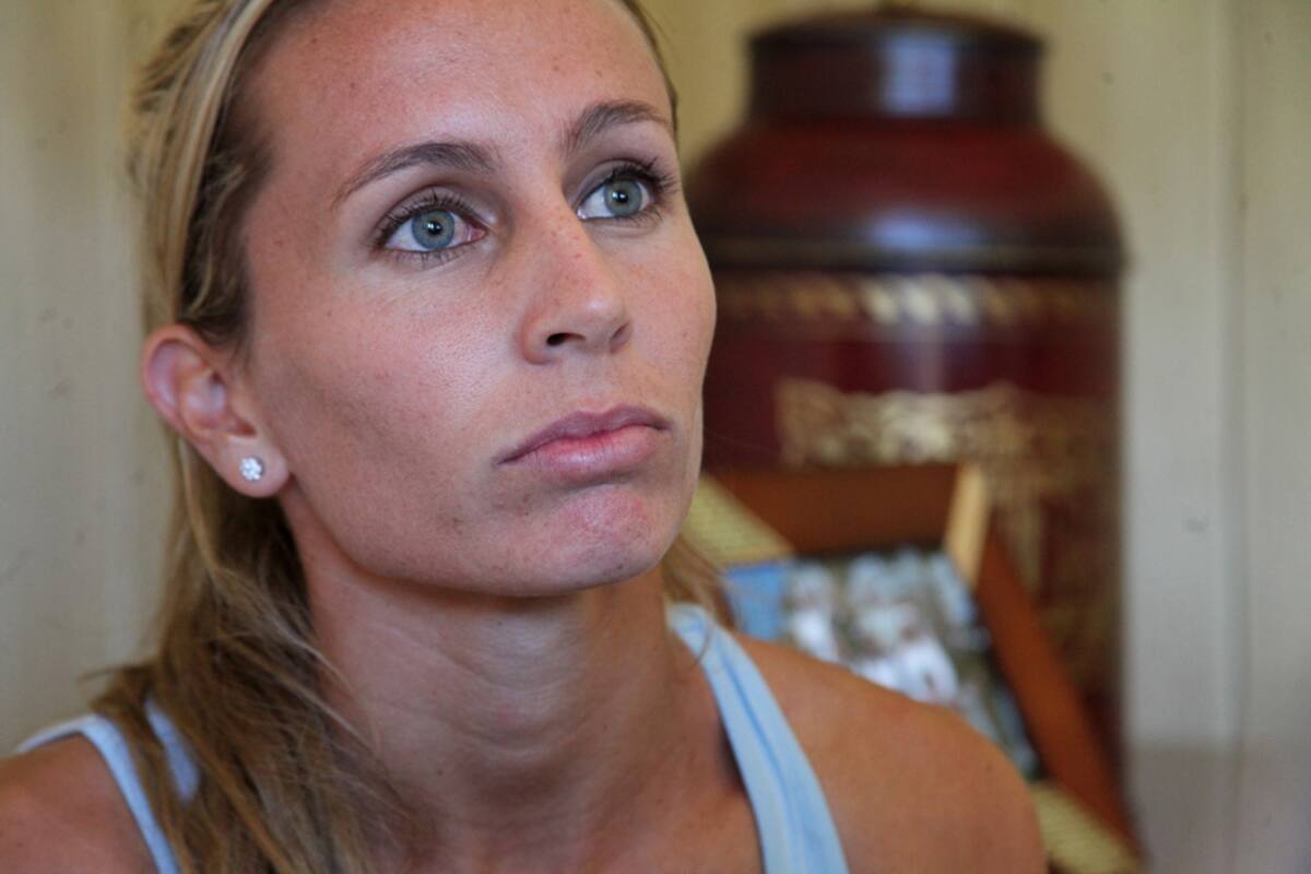 Gisela Dulko junto al equipo de Fed Cup luego de su consagración en el Abierto de Australia