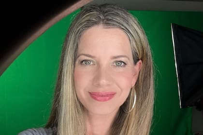 Gisela Van Lacke hoy vive en Dallas, Texas, y es agente de viajes y fotógrafa