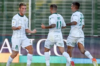 Sarmiento-Banfield: dos goles en tiempo de descuento y el show de Galoppo