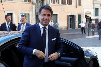 Giuseppe Conte llega al Senado después de reunirse con el presidente Sergio Mattarella