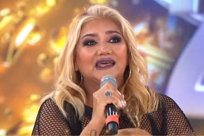 Gladys "La bomba tucumana" se quebró en vivo y contó cómo vive la pandemia de coronavirus durante su participación en el Cantando 2020