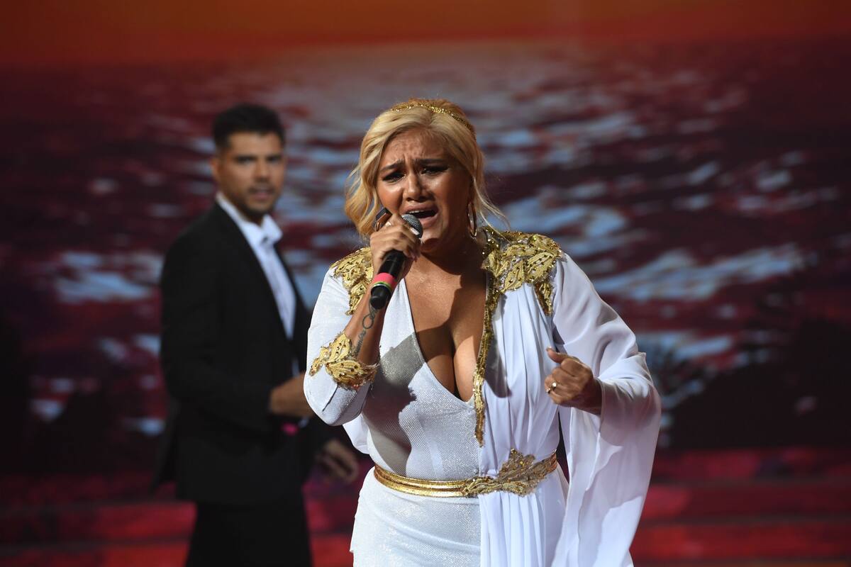 Gladys "La Bomba" Tucumana junto a Tyago Griffo