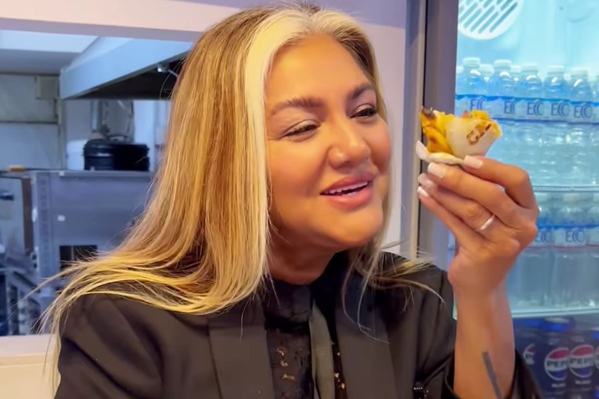 Gladys lanzó el sistema de franquicias de “La Bomba. Empanadas tucumanas”