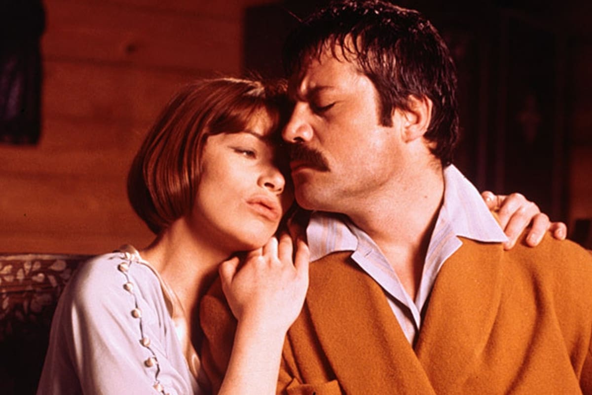 Glenda Jackson junto a Oliver Reed en Women in Love (1969)
