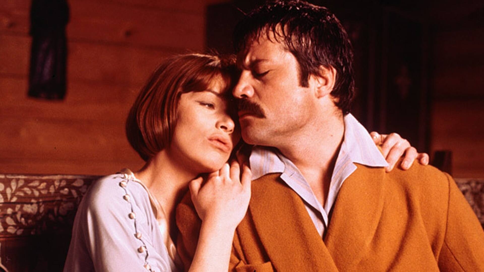Glenda Jackson junto a Oliver Reed en Women in Love (1969)