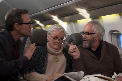 Glenn Close junto a Christian Slater y Jonathan Pryce en La esposa, su séptima nominación al Oscar