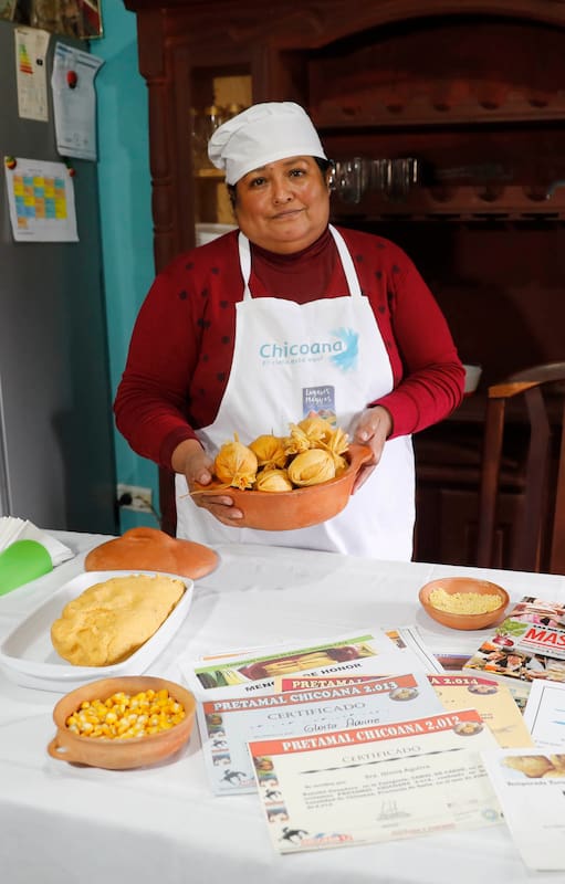 Gloria Aguirre campeona del tamal en Chicoana