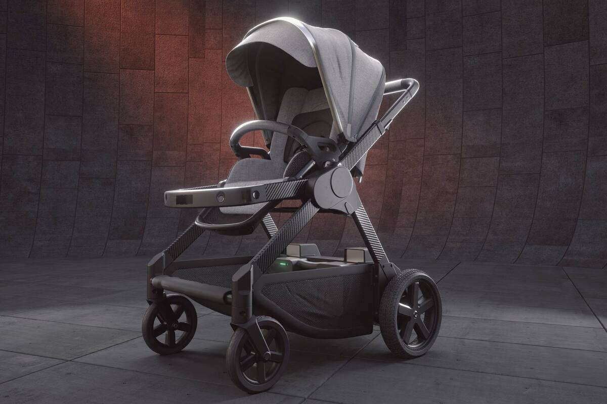 Gluxking creó un cochecito para bebés que está motorizado, puede circular delante de los padres y hasta mecerse solo para dormir al bebé