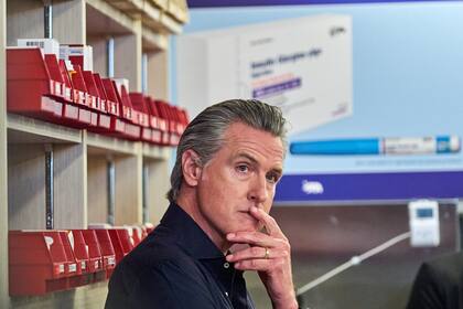 Gobernador de California sopesa postularse a la presidencia tras las elecciones de 2026