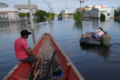 Gobierno colombiano busca atender inundaciones con nueva declaración de emergencia económica