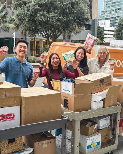 Gobierno de California otorgará fondos estatales para ayudar a la ciudadanía en riesgo de pasar hambre por suspensión de SNAP (Facebook/Feeding San Diego)