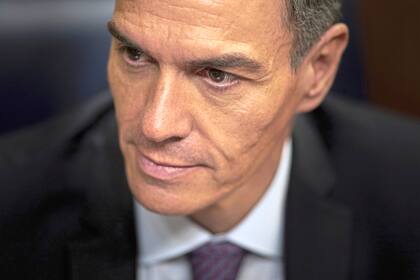 Gobierno traslada su "mano tendida" a Junts y le recuerda que la alternativa es una coalición de PP