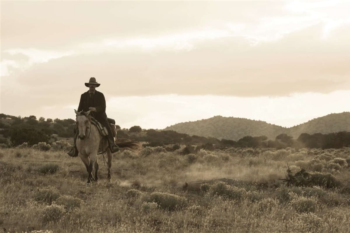 Godless, una de las grandes apuestas de Netflix, ya está disponible