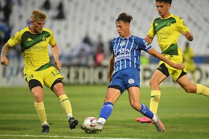 Godoy Cruz juega con Aldosivi