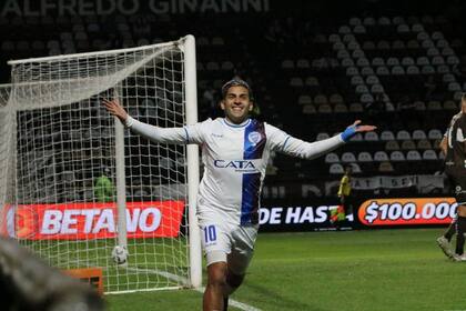 Godoy Cruz le ganó a Platense 2 a 1 y se clasificó a cuartos de final de la Copa de la Liga: es el primer equipo en avanzar