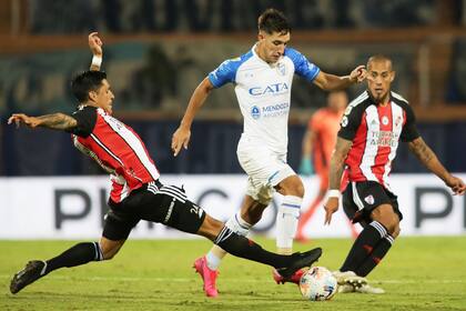 Godoy Cruz vs River