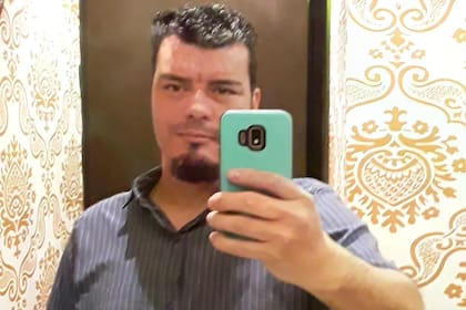 Godoy se mostraba en redes como un bajista aficionado al rock