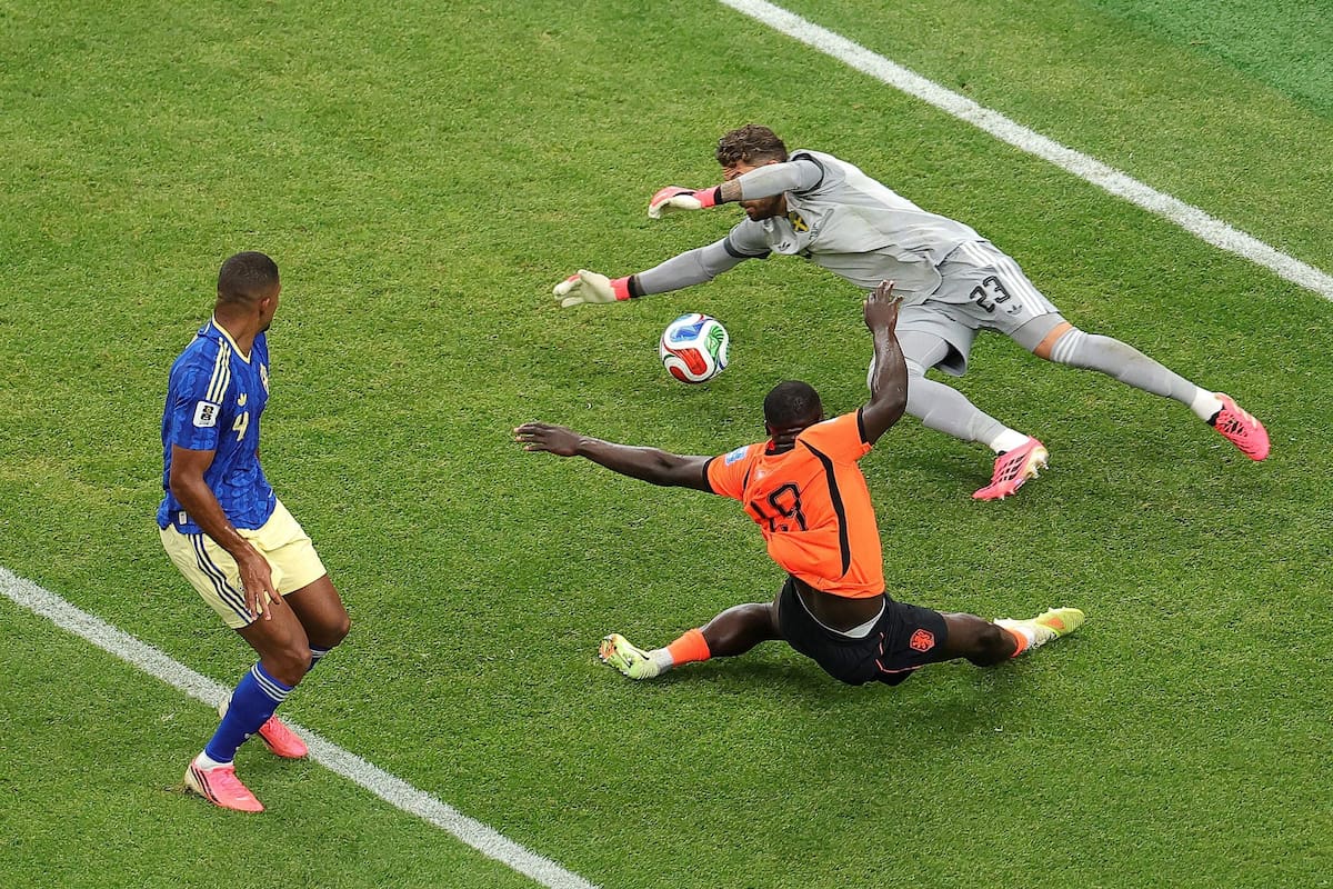 Gol de Brian Brobbey ante Suecia en la segunda Fecha del Grupo F