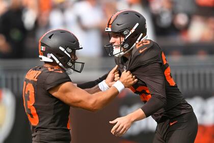 Gol de campo de 55 yardas de Szmyt da victoria a los Browns 13-10 sobre los Packers