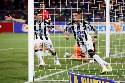 Gol de pecho de Renzo López para el 2-1 de Central Córdoba ante Huracan; al final terminaron empatados 2-2, por la 8° fecha de la Copa de la Liga 2022