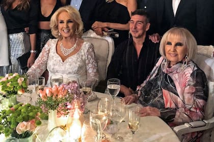 Goldy junto a Mirtha Legrand y Julio Bocca, en el festejo de su cumpleaños número 91