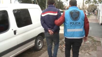 Golpe a la mafia de los títulos truchos
