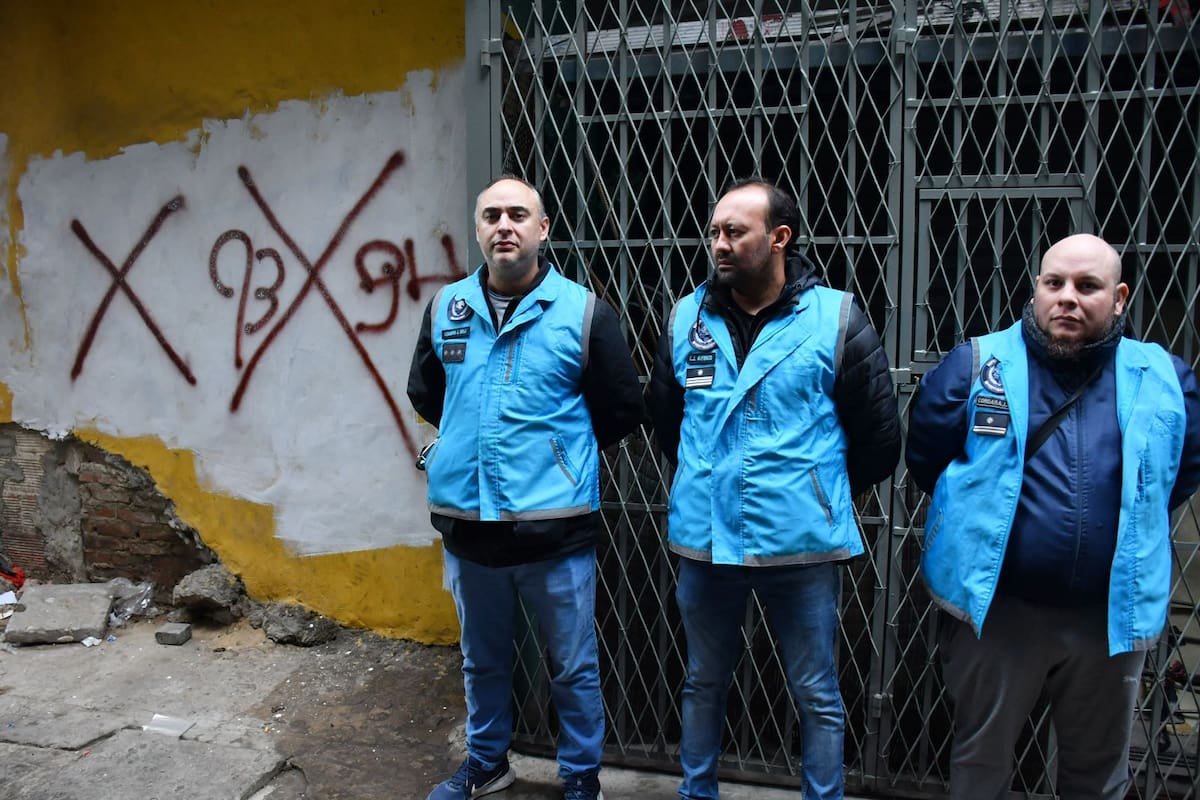 Golpe al narcotráfico: el Gobierno de la Ciudad cerró dos búnkeres de venta de drogas en el Barrio 31