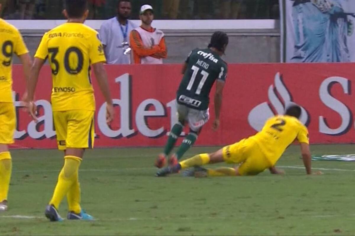 Goltz se lesiona poco antes del final del partido contra Palmeiras; tendrá para casi un mes de recuperación