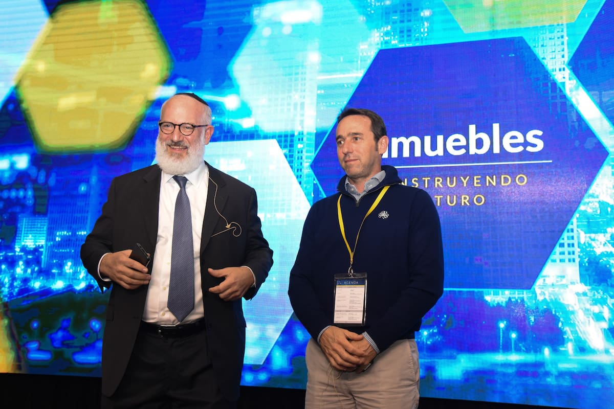 González Fraga, del Banco Nación, anticipó que en julio volvieron a crecer los préstamos; Elsztain y Galperín proponen dejar de pensar en dólares