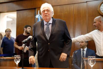 González García ofreció una conferencia de prensa para explicar la situación del primer infectado en el país