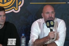 El presidente de Central destrozó a un futbolista propio y confirmó a su DT: "Hasta mi mamá me pide que eche a Almirón"