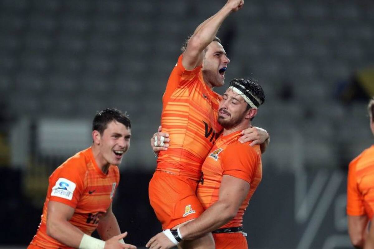 Gonzalo Bertranou, Nicolás Sánchez y Javier Ortega Desio, tres de los Jaguares que lograron la clasificación a cuartos