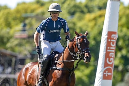 Gonzalo Ferrari, la figura en el triunfo de La Dolfina II en Palermo